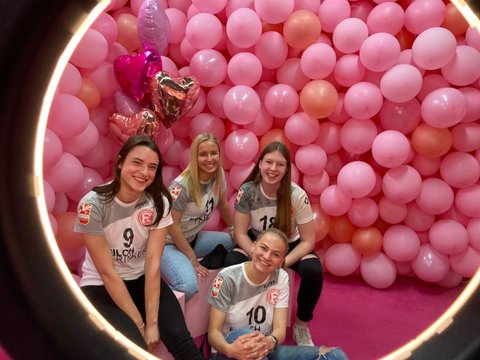 Fortuna Handballmädels im Candy House